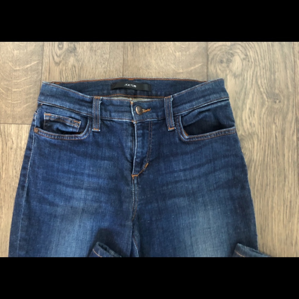 JOE’S JEANS “PETITE BOOTCUT” dark wash jeans - Picture 4 of 8